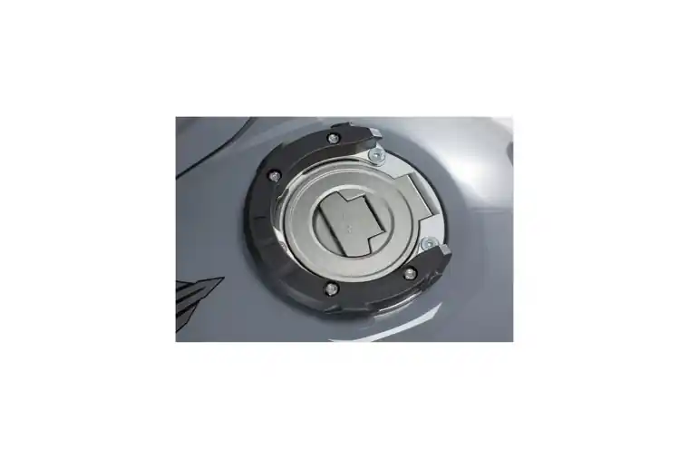 Seizoensaanbieding SW-Motech Adapters set Quick-Lock EVO tankring Yamaha Yamaha YZF-R1 \\/ R3 15- MT-10 16-