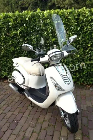 Aanbieding Windscherm Isotta AGM LX BTC Bellagio IVA Firenzo Berini Classic